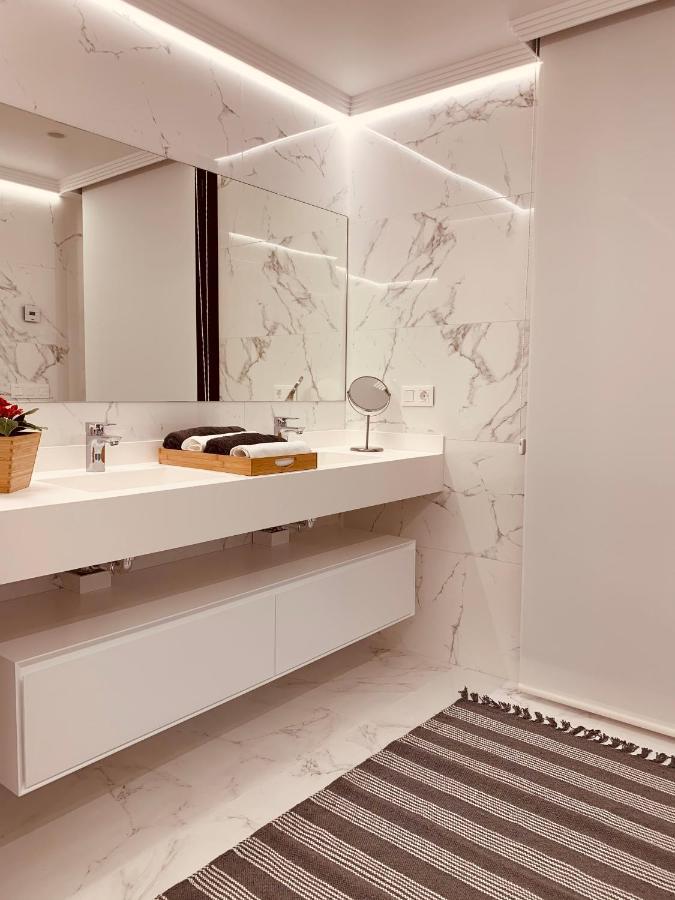 Apartment Canelas Premium Nuevos Con Piscina, Amplias Terrazas Y Garaje