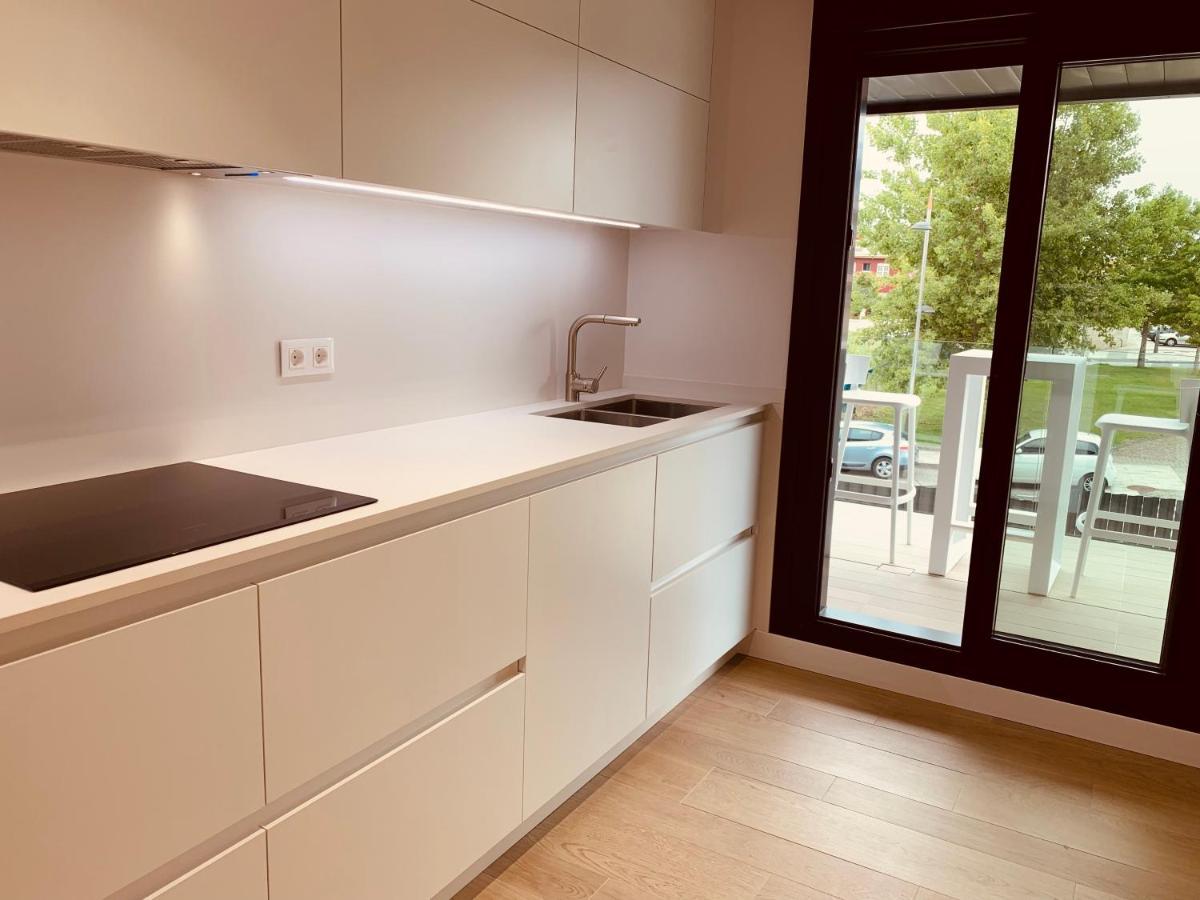 Canelas Premium Nuevos Con Piscina, Amplias Terrazas Y Garaje Portonovo