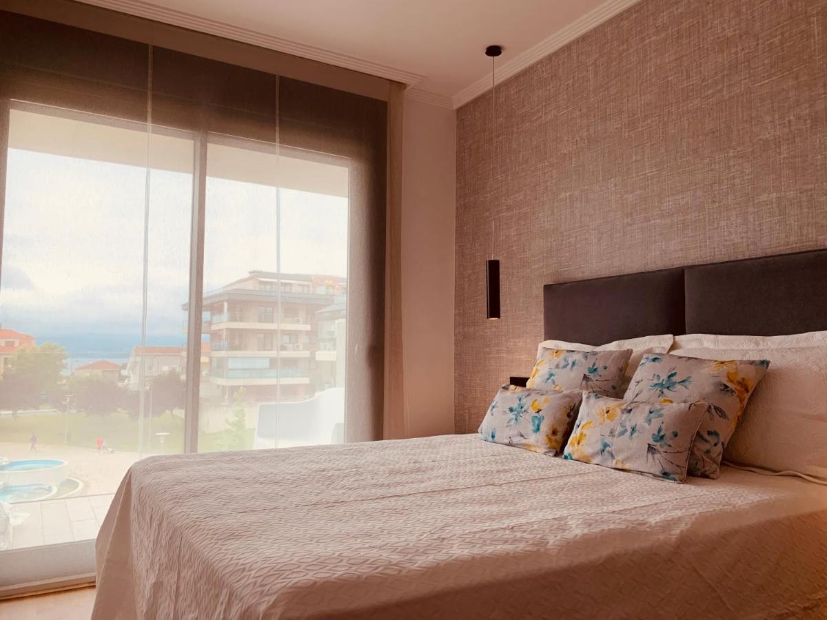 Canelas Premium Nuevos Con Piscina, Amplias Terrazas Y Garaje